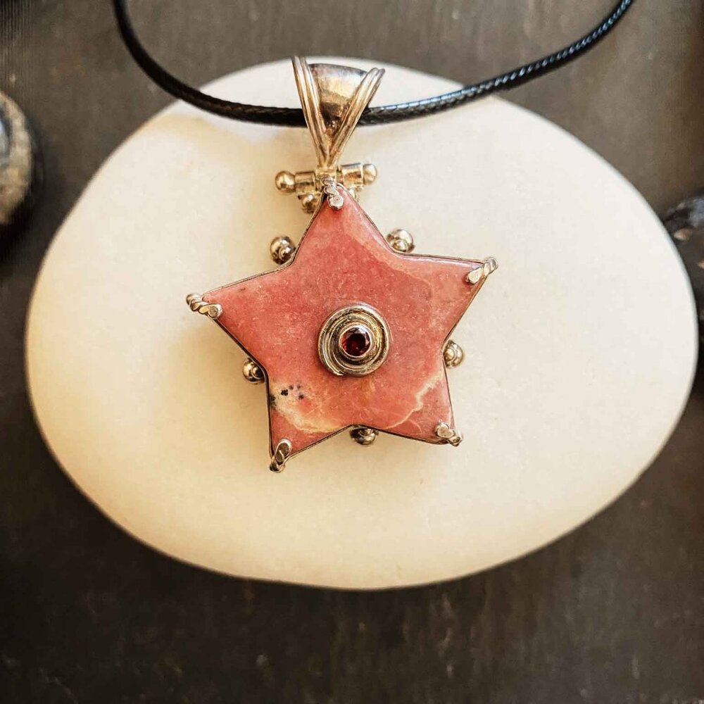 Sterling Silver Rhodonite and Garnet Star Necklace